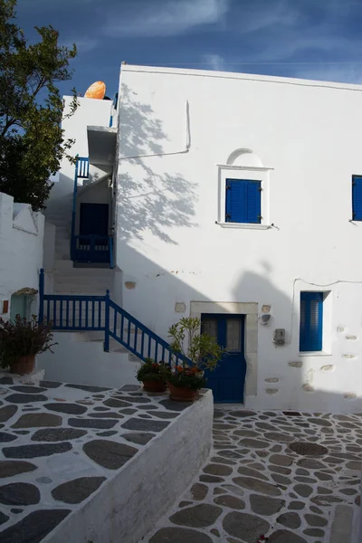 Parikia Uma Cidade Portuária Norte Ilha Grega Paros Nas Ciclades — Fotografia de Stock