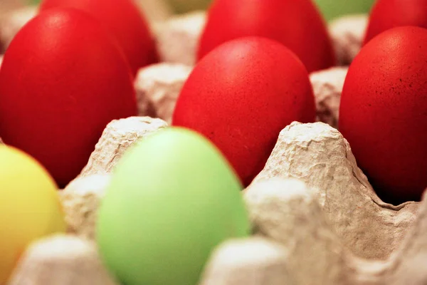 Kleurrijk Gekleurde Eieren Voor Pasen — Stockfoto