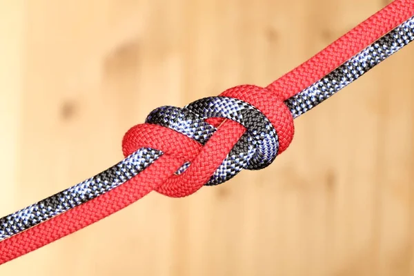 2本のロープとノードの接続 — ストック写真