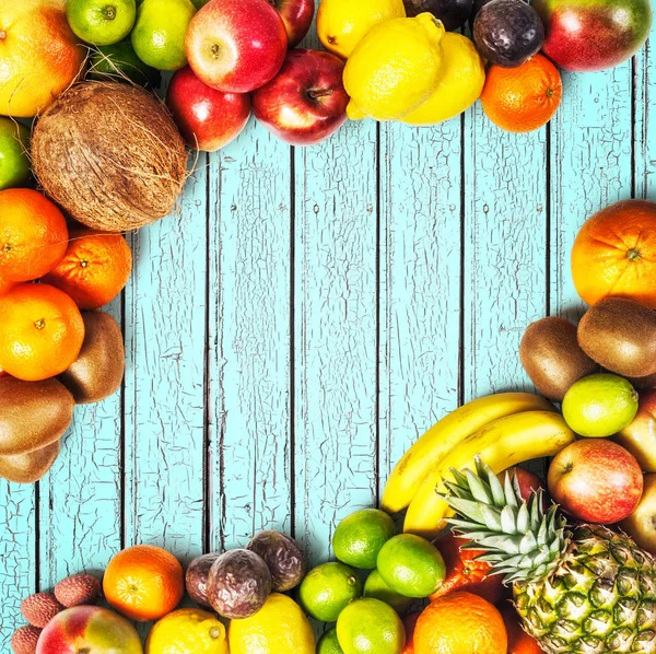 Friss Gyümölcs Kék Háttér Egészséges Táplálkozás Fogyókúra Koncepció Téli Választék — Stock Fotó