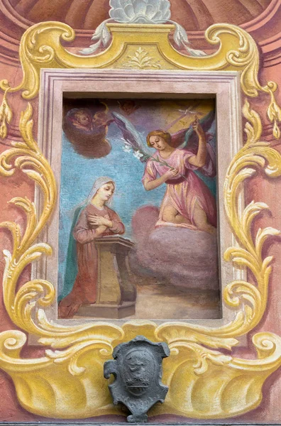 Detaljer Fresco Bebådelse Fasaden Italiensk Kyrka — Stockfoto