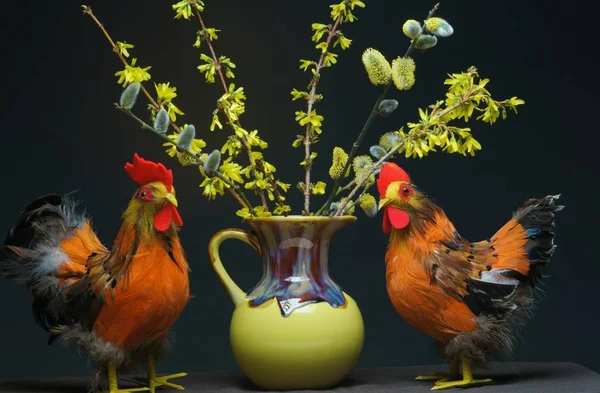Rooster Chicken Decoration Middle Yellow Vase Bouquet Willow Forsythia — Stock Photo, Image