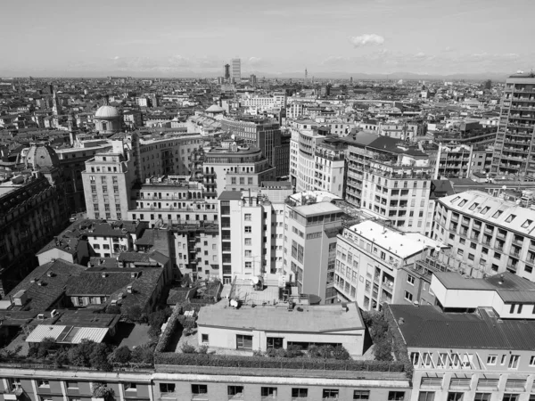 Vista Aérea Del Horizonte Ciudad Milán Italia Blanco Negro —  Fotos de Stock