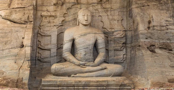 Buddha Statyn Mediterar Buddha Lotusposition Polonnaruwa Sri Lanka — Stockfoto