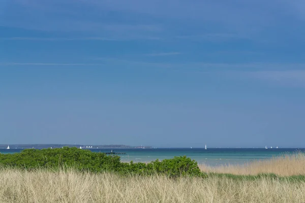 Panorama Báltico Com Mar Azul Turquesa Barcos Vela Horizonte Dia — Fotografia de Stock