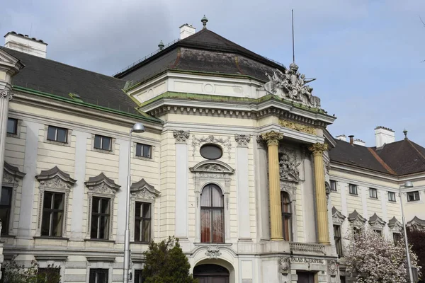 Vienna Palais Palais Trautson Trautson Weghuberplatz Stadscentrum Oude Stad Centrum — Stockfoto