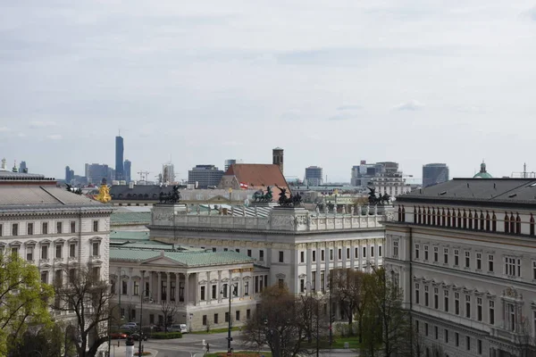 Над Крышами Вены — стоковое фото