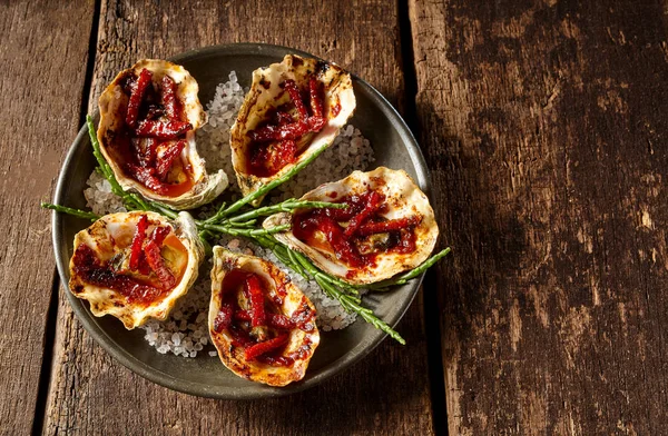 High Angle Still Life View Plate Oysters Kilpatrick Prepared Bacon — Stock Photo, Image