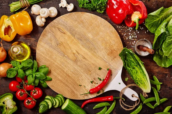 High Angle Still Life View Cutting Board Surrounded Fresh Raw — Stock Photo, Image