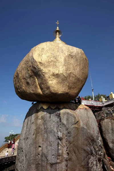 Golden Rock Myanmar — Stock Photo, Image