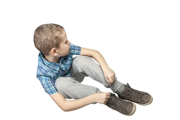 Verhoogd Zicht Een Negenjarige Blanke Blootgestelde Vloerjongens Die Naar Beneden — Stockfoto