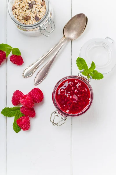 Mermelada Frambuesa Con Menta — Foto de Stock