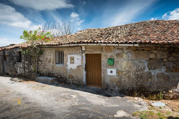 Брошенные Дома Деревне Галисии Испания — стоковое фото