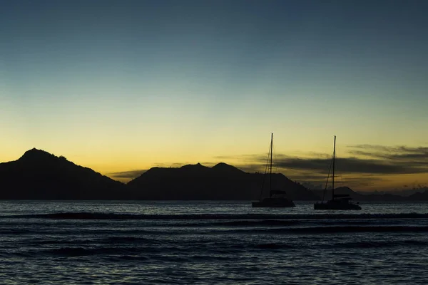 Pôr Sol Digue Com Vista Praslin — Fotografia de Stock