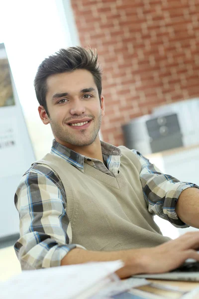 Young Man Working Laptop Computer Office — Stock Photo, Image