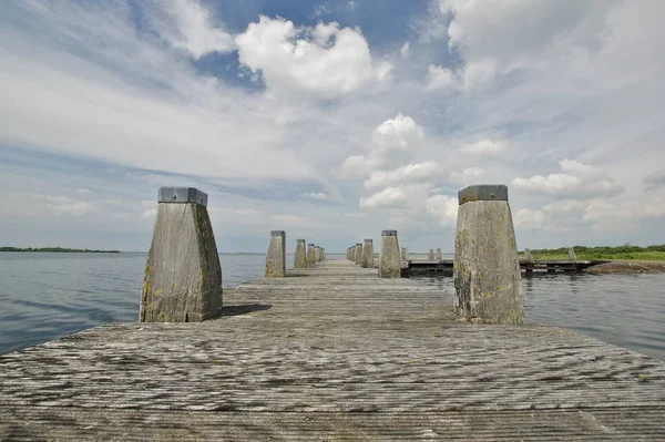 Stare Drewniane Molo Morzu Bałtyckim — Zdjęcie stockowe