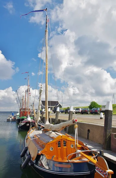 Лодки Гавани Ouddorp Goeree Overflakkee Южные Нидерландские Острова — стоковое фото