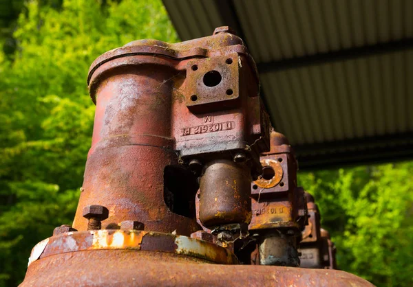 Old Rusty Engine Park — Stock Photo, Image