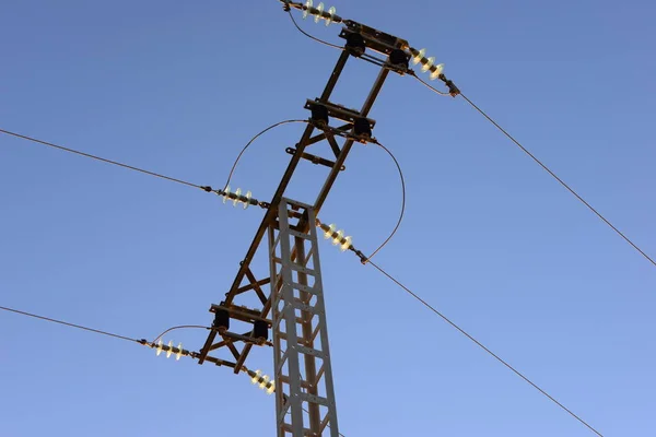 Yüksek Voltaj Güç Hatları — Stok fotoğraf