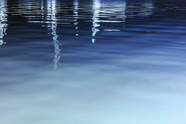 Das Abstrakte Foto Des Dunklen Wassers — Stockfoto