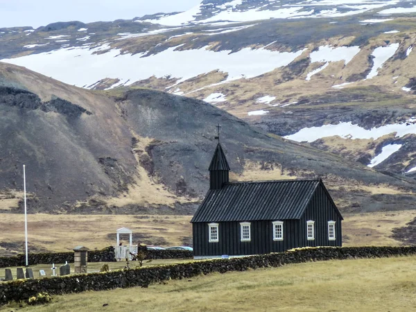 Église Noire Bois Devant Une Chaîne Montagnes Budir Islande — Photo