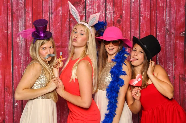 Girl Group Hats Bunny Ear Πάρτι Φωτογραφικό Θάλαμο — Φωτογραφία Αρχείου