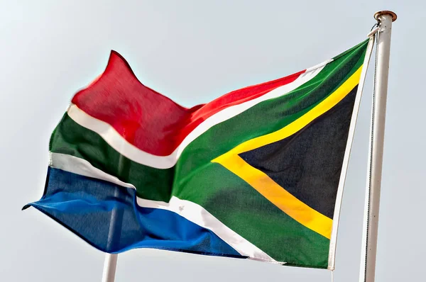 Sydafrikansk Flagga Flaggning Vinden — Stockfoto