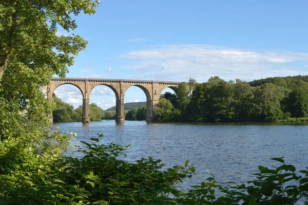 Ponte Sobre Água Viaduto Sobre Ruhr Alemania — Fotografia de Stock