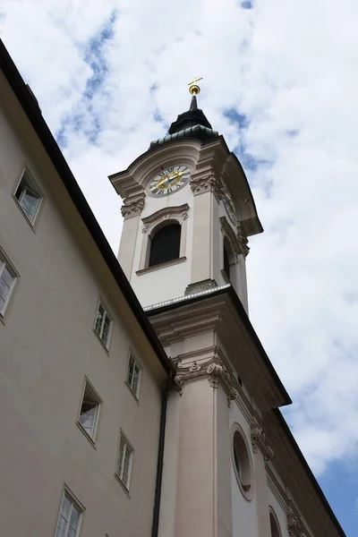 Salzburg Linzer Gasse Kościół Wieża Kościelna Sebastian Kościół Sebastiana Ściana — Zdjęcie stockowe