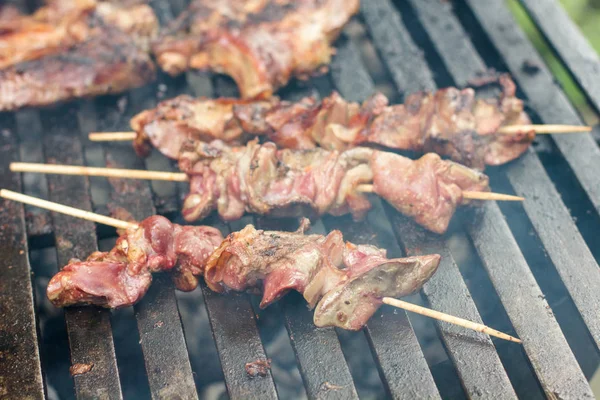 Gegrild Vlees Barbecue Gekookt Buiten — Stockfoto