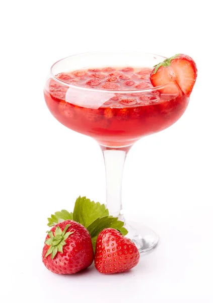 Dessert Aus Reifen Süßen Erdbeeren Auf Weißem Hintergrund — Stockfoto