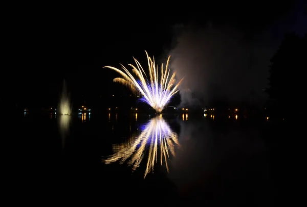Pyrotechnie Feux Artifice Dans Ciel Nocturne Célébration Festival — Photo