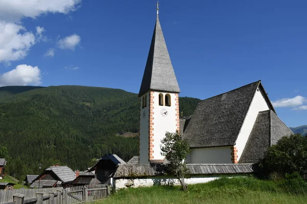 Igreja Oswald Mau Kleinkirchheim Gótico Medieval Fresco Cruz Campanário — Fotografia de Stock