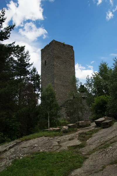 Malerischer Blick Auf Die Majestätische Mittelalterliche Burgarchitektur — Stockfoto