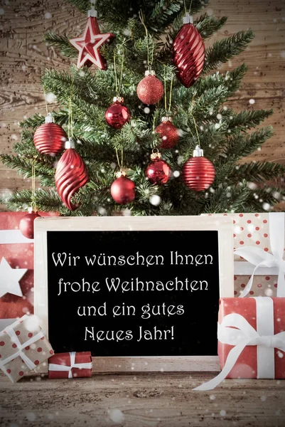 Νοσταλγική Κάρτα Για Τις Εποχές Χαιρετισμούς Χριστουγεννιάτικο Δέντρο Μπάλες Δώρα — Φωτογραφία Αρχείου