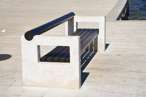 Piscina Galinhas Parenzo Costa Orla Banco Banco Estacionamento Madeira — Fotografia de Stock