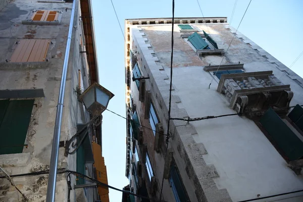 Rovinj City Old Town Middle Ages Houses Alley Stairs Clothesline — 图库照片