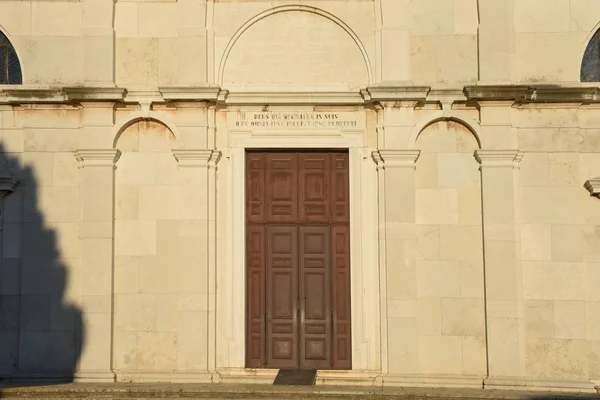 Rovinj Kirche Wahrzeichen Santa Eufemia Barock Kirchturm Glockenturm — Stockfoto