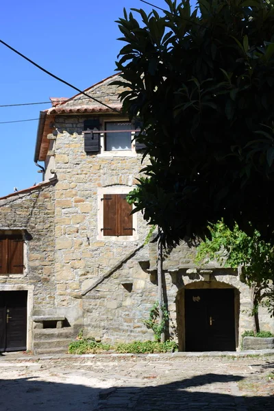 Gronzjan Istria Croatia Ciudad Casas Casco Antiguo Callejón Casa Piedra —  Fotos de Stock