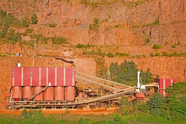 Quartzite Quarry Treatment Plant — Stock Photo, Image