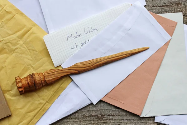 Tagliacarte Legno Posta Aperta Lettere Ricevute — Foto Stock