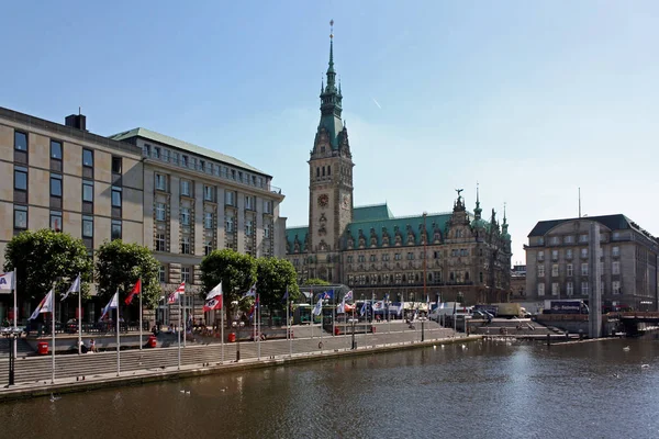 Vista Jungfernstieg Para Câmara Municipal Hamburgo — Fotografia de Stock