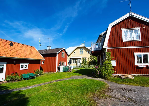 Typowe Domy Wiejskie Miejscowości Sandhamn Szwecji — Zdjęcie stockowe