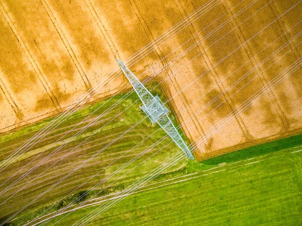 Een Stroompaal Schoon Gefotografeerd Van Bovenaf — Stockfoto