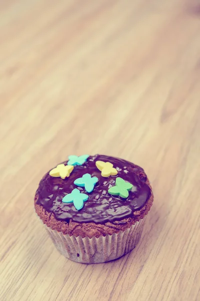 Choklad Muffin Med Vintage Look Trä Grund — Stockfoto