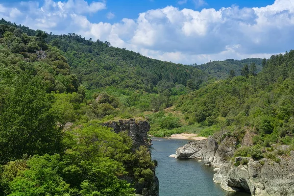 Paisagem Rio Eyrieux Ardeche — Fotografia de Stock