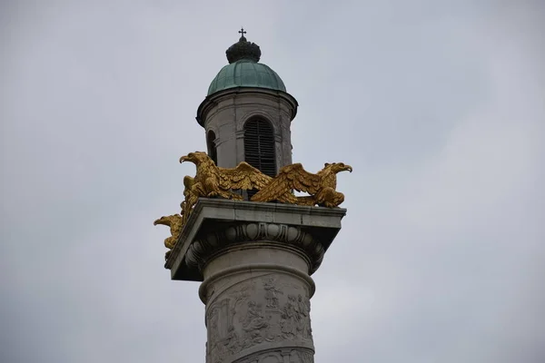 Wieża Karlskirche Karlsplatz Park Barok Anioły Kolumny Wieża — Zdjęcie stockowe