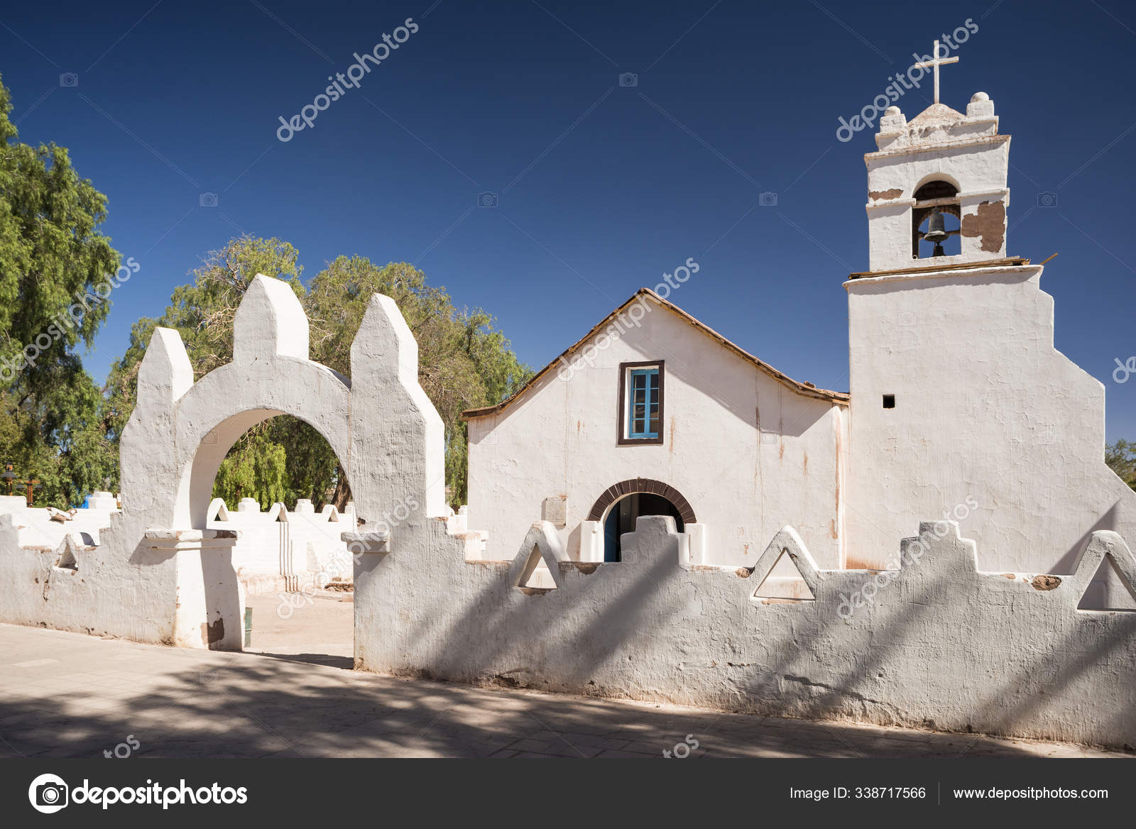Iglesia San Pedro San Pedro Atacama Desierto Atacama Norte Grande:  fotografía de stock © PantherMediaSeller #338717566 | Depositphotos