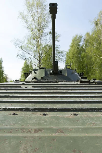 Vyfocené Detailní Záběry Starého Vojenského Vybavení Tank Pro Boj — Stock fotografie