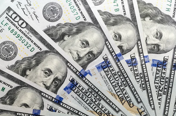 Gefotografeerd Close Nieuwe Amerikaanse Dollars Elkaar Gezet — Stockfoto